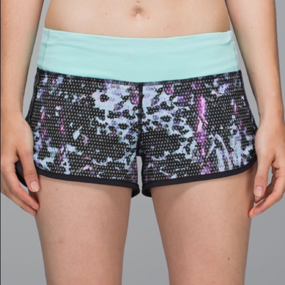 lululemon athletica Speed Up Patterned Shorts